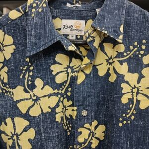 Reyn Spooner 50th State Flower Button Down